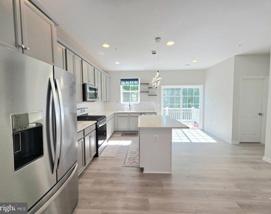 13146 Dowdens Station Way - Photo Thumbnail 6