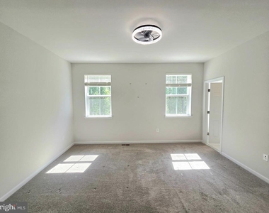 13146 Dowdens Station Way - Photo Thumbnail 21