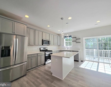 13146 Dowdens Station Way - Photo Thumbnail 3