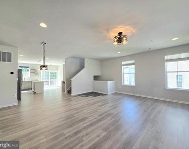 13146 Dowdens Station Way - Photo Thumbnail 12