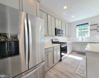 13146 Dowdens Station Way - Photo Thumbnail 7