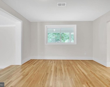 10911 Chandler Road - Photo Thumbnail 20