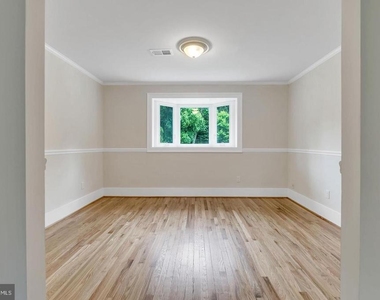 10911 Chandler Road - Photo Thumbnail 9