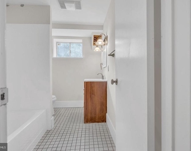 10911 Chandler Road - Photo Thumbnail 42