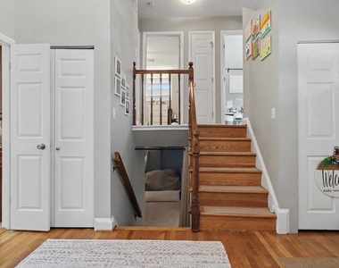9912 Pomona Drive - Photo Thumbnail 2