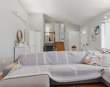 9912 Pomona Drive - Photo Thumbnail 13