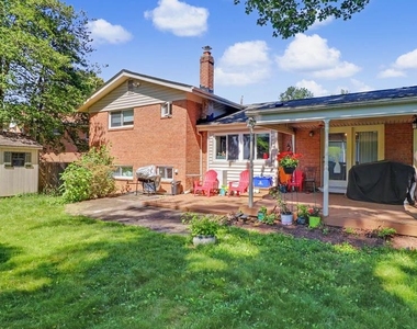 9912 Pomona Drive - Photo Thumbnail 40
