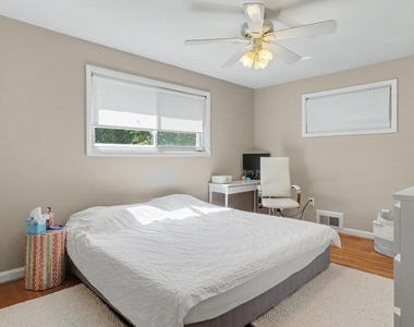 9912 Pomona Drive - Photo Thumbnail 24