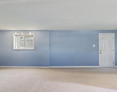 9912 Pomona Drive - Photo Thumbnail 32