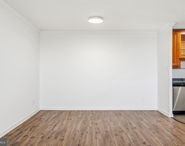 9701 Fields Road - Photo Thumbnail 17
