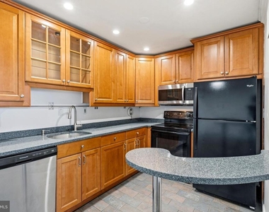 9701 Fields Road - Photo Thumbnail 12