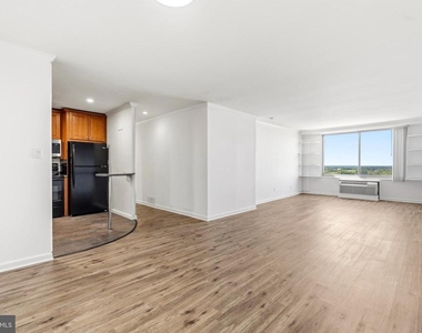 9701 Fields Road - Photo Thumbnail 15