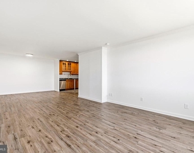 9701 Fields Road - Photo Thumbnail 18