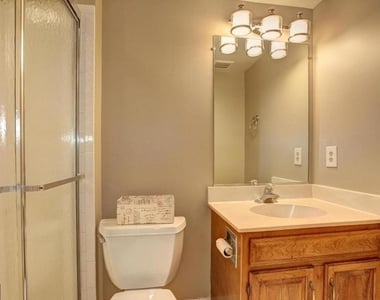 10922 Brewer House - Photo Thumbnail 21