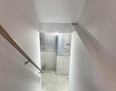 15116 Serbian Lane - Photo Thumbnail 32