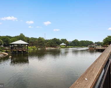 18616 Pier Point Place - Photo Thumbnail 35