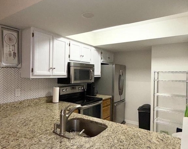 18616 Pier Point Place - Photo Thumbnail 10