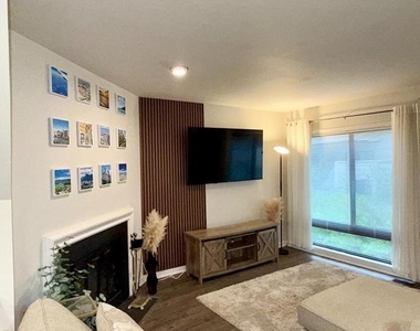 18616 Pier Point Place - Photo Thumbnail 2