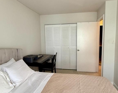 18616 Pier Point Place - Photo Thumbnail 17