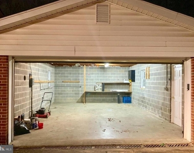 13000 Arctic Avenue - Photo Thumbnail 20
