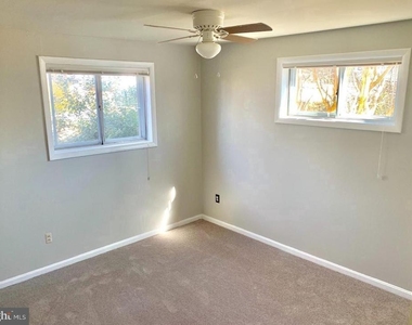 13000 Arctic Avenue - Photo Thumbnail 9