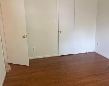 12140 Bentridge Place - Photo Thumbnail 8