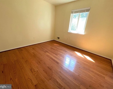 9808 Wilden Lane - Photo Thumbnail 59