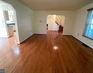 9808 Wilden Lane - Photo Thumbnail 27