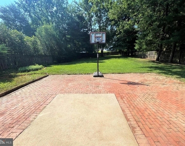 9808 Wilden Lane - Photo Thumbnail 75