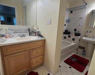 9808 Wilden Lane - Photo Thumbnail 17