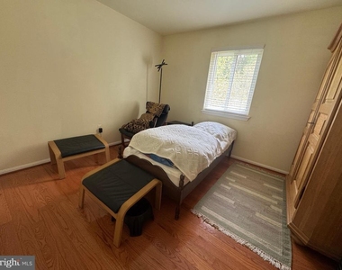 9808 Wilden Lane - Photo Thumbnail 19