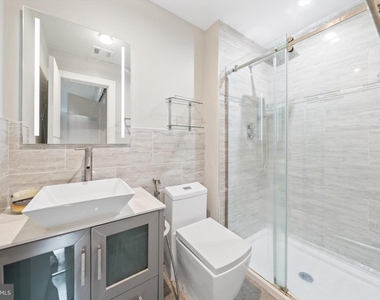 18304 Streamside Drive - Photo Thumbnail 6