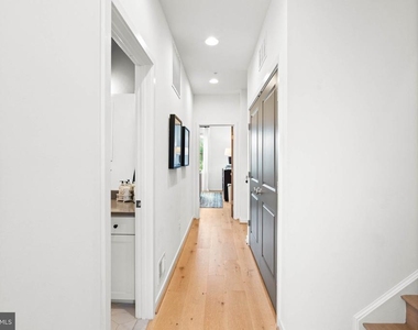5120 Longstone Way - Photo Thumbnail 37