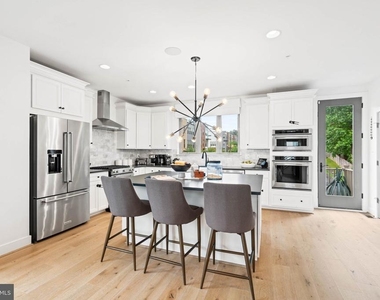 5120 Longstone Way - Photo Thumbnail 12
