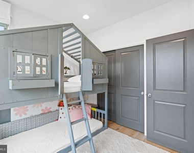 5120 Longstone Way - Photo Thumbnail 36