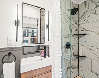 5120 Longstone Way - Photo Thumbnail 11
