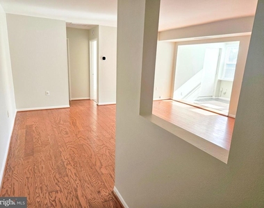 9653 Whiteacre Road - Photo Thumbnail 3