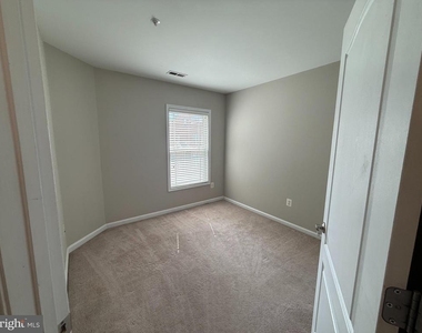 10292 Chestnut Park Lane - Photo Thumbnail 19