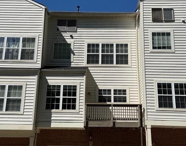 10292 Chestnut Park Lane - Photo Thumbnail 32