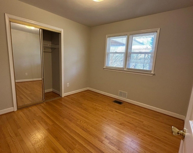 5118 Avoca Avenue - Photo Thumbnail 12