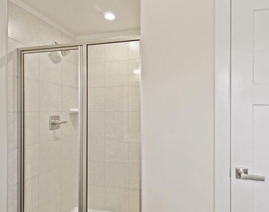 10010 Ruffian Way - Photo Thumbnail 27