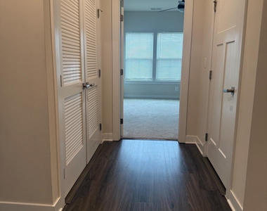 10010 Ruffian Way - Photo Thumbnail 17