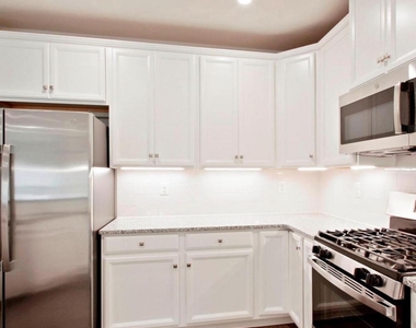 10010 Ruffian Way - Photo Thumbnail 18