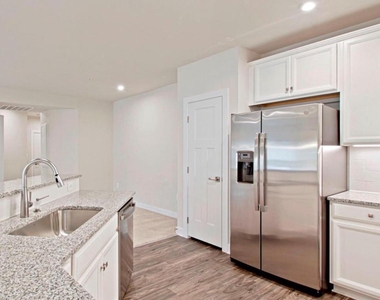 10010 Ruffian Way - Photo Thumbnail 19