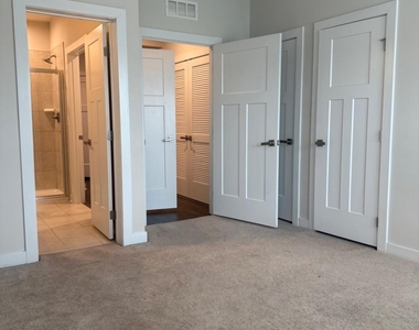 10010 Ruffian Way - Photo Thumbnail 20