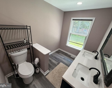 8 S Reed Street - Photo Thumbnail 20