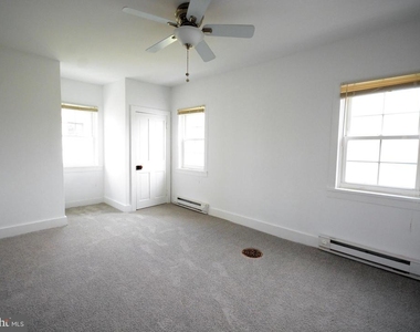 12108 Auburn Road - Photo Thumbnail 16