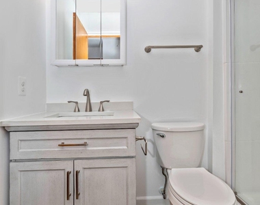 7927 Old Seventh Street - Photo Thumbnail 11