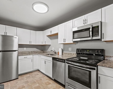 4503 Ruston Place - Photo Thumbnail 8