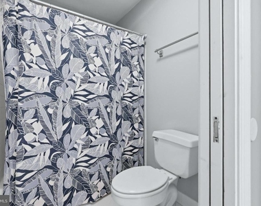 900 Hickory Circle - Photo Thumbnail 30